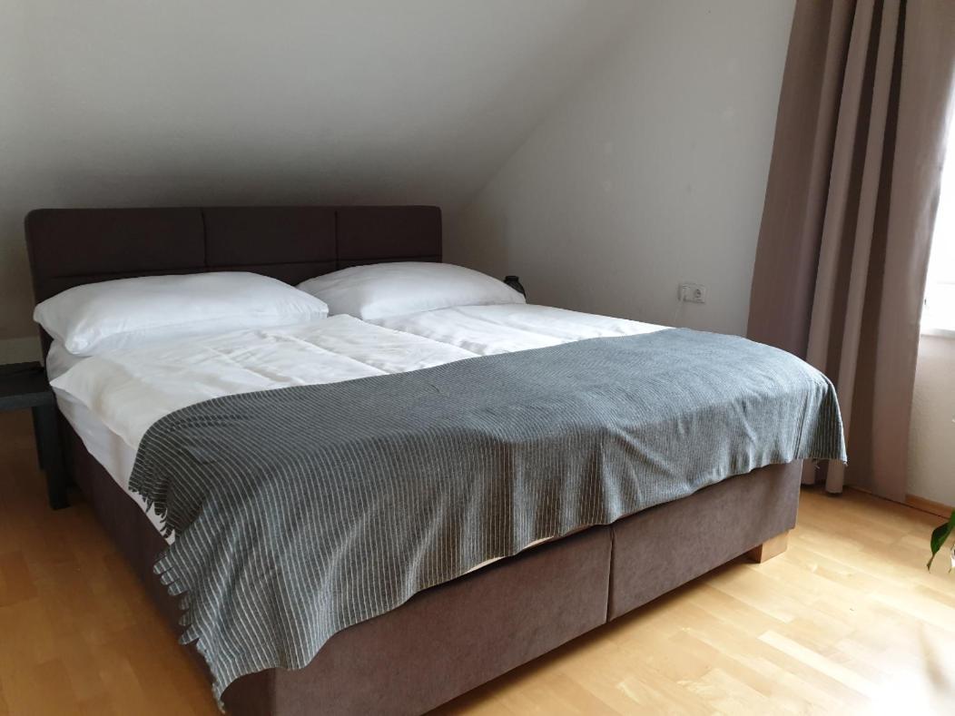 Dachgeschoss-Apartment In Landeck - 140M² エクステリア 写真
